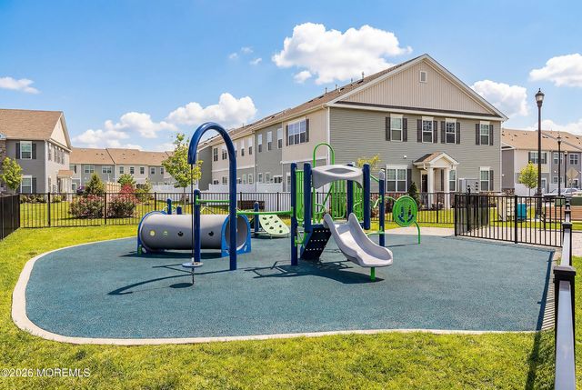 5 Laird Way, Wall, NJ 07753