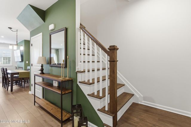 5 Laird Way, Wall, NJ 07753