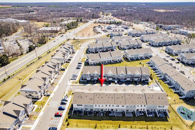 5 Laird Way, Wall, NJ 07753