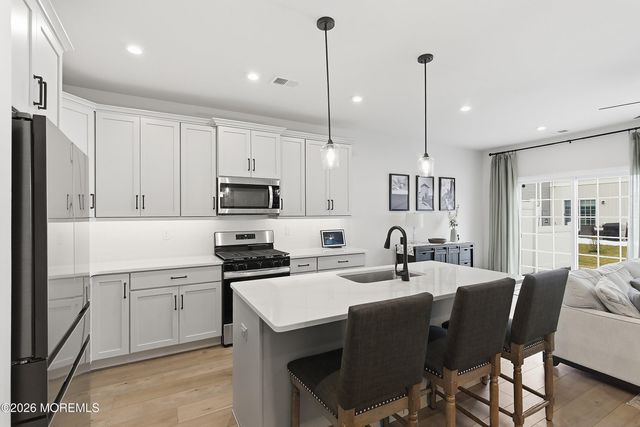 5 Laird Way, Wall, NJ 07753