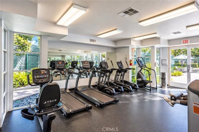10 Glenoaks, Aliso Viejo, CA 92656