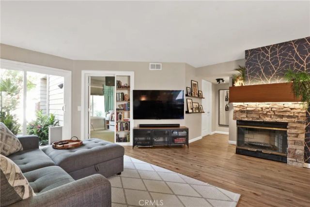 10 Glenoaks, Aliso Viejo, CA 92656