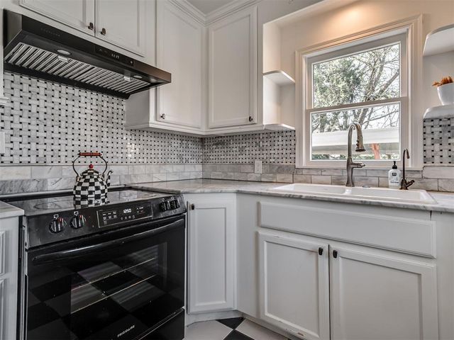 525 NW 40th Street, Oklahoma City, OK 73118