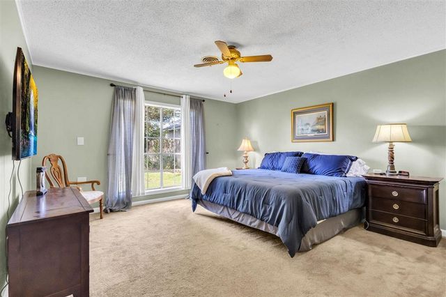 2417 Francis Drive, Lake Charles, LA 70605