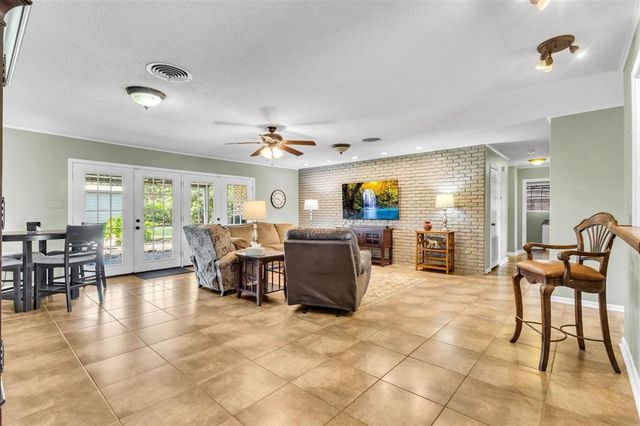 2417 Francis Drive, Lake Charles, LA 70605