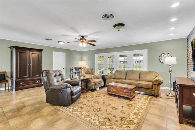 2417 Francis Drive, Lake Charles, LA 70605