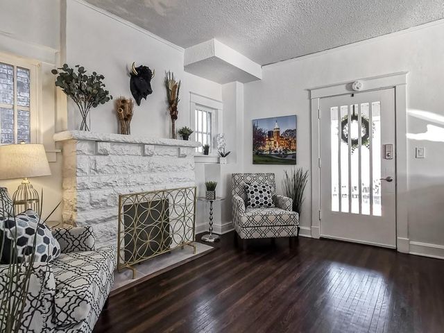 4548 Mercier Street, Kansas City, MO 64111