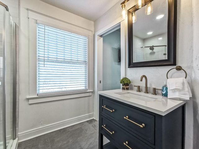 4548 Mercier Street, Kansas City, MO 64111