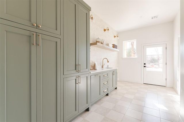 12875 Hidden Trail, Arcadia, OK 73007