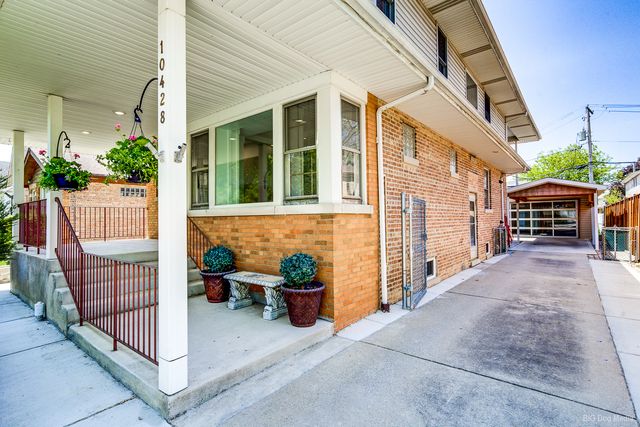 10428 S Springfield Avenue, Chicago, IL 60655