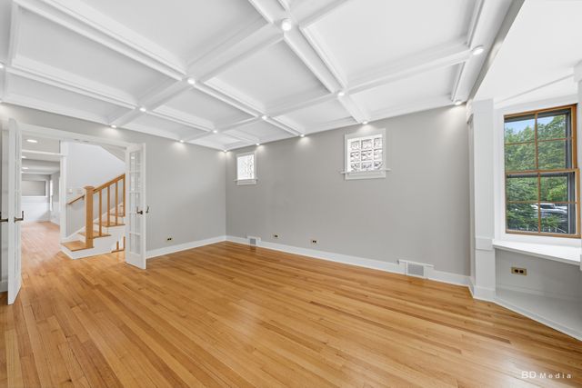 10428 S Springfield Avenue, Chicago, IL 60655
