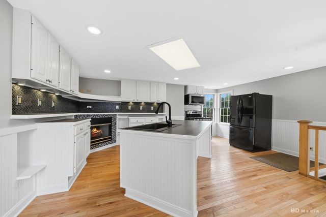10428 S Springfield Avenue, Chicago, IL 60655