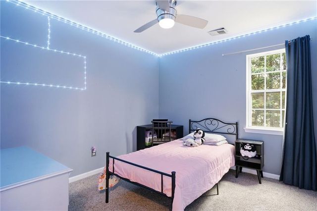 137 Birchwood Pass, Canton, GA 30114