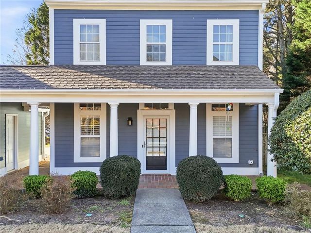 137 Birchwood Pass, Canton, GA 30114