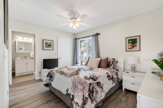 815 Boynton Beach Boulevard 6-201, Boynton Beach, FL 33426