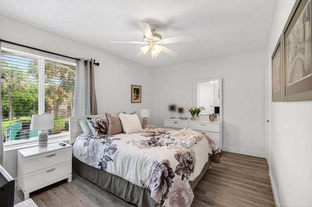 815 Boynton Beach Boulevard 6-201, Boynton Beach, FL 33426