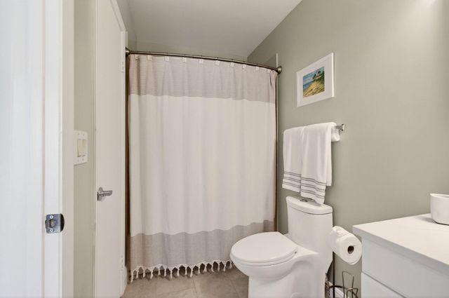 815 Boynton Beach Boulevard 6-201, Boynton Beach, FL 33426