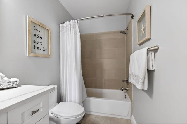 815 Boynton Beach Boulevard 6-201, Boynton Beach, FL 33426