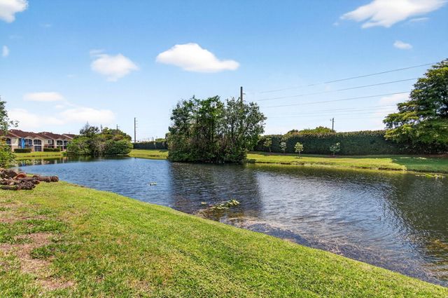 815 Boynton Beach Boulevard 6-201, Boynton Beach, FL 33426