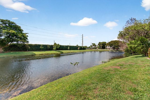 815 Boynton Beach Boulevard 6-201, Boynton Beach, FL 33426