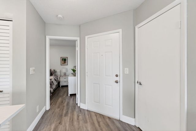 815 Boynton Beach Boulevard 6-201, Boynton Beach, FL 33426