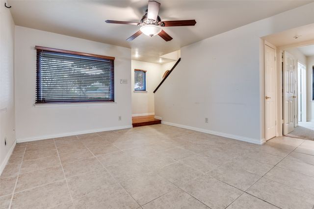 4146 Victoria Street, Irving, TX 75062