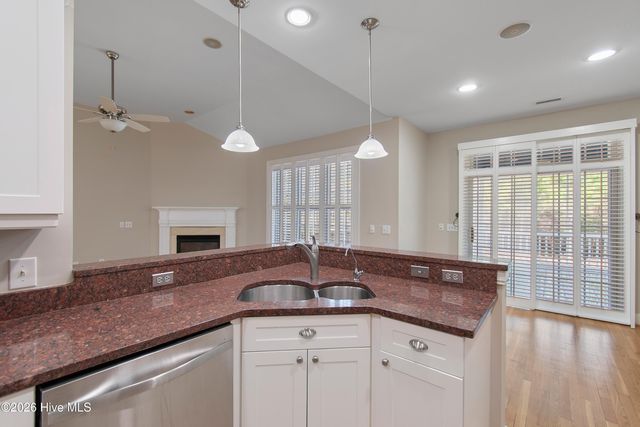 3687 Wingfoot Drive, Southport, NC 28461