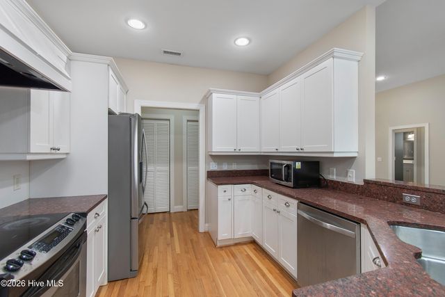 3687 Wingfoot Drive, Southport, NC 28461