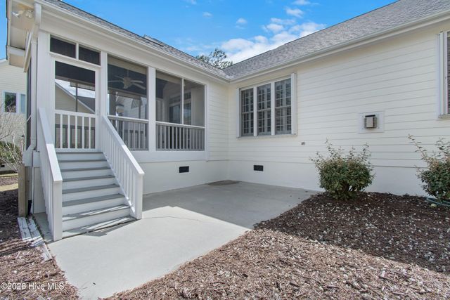 3687 Wingfoot Drive, Southport, NC 28461