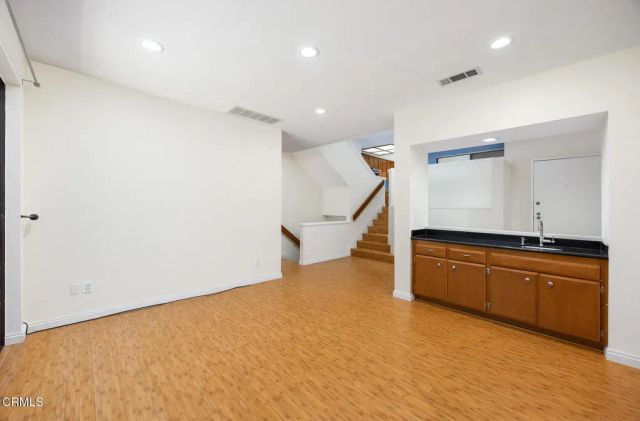 1180 Walnut Grove Avenue B, Rosemead, CA 91770