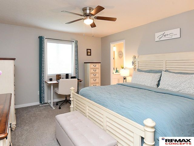 959 Titan Drive, Hickman, NE 68372