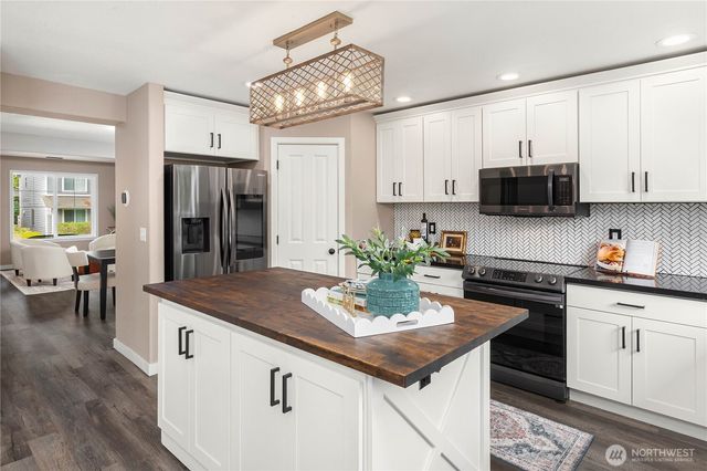 11729 59th Drive SE, Snohomish, WA 98296
