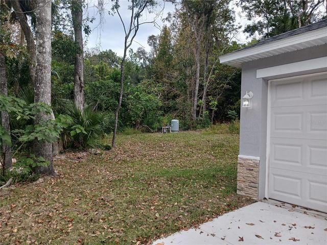 5373 PARK AVENUE, De Leon Springs, FL 32130