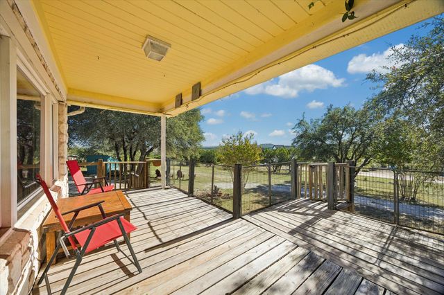 1091 Alta Vista RD, Spicewood, TX 78669