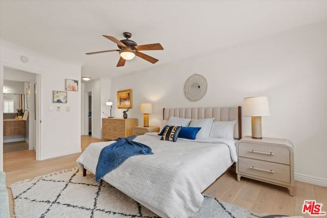 930 3rd Street 305, Santa Monica, CA 90403