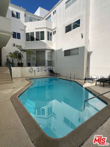 930 3rd Street 305, Santa Monica, CA 90403