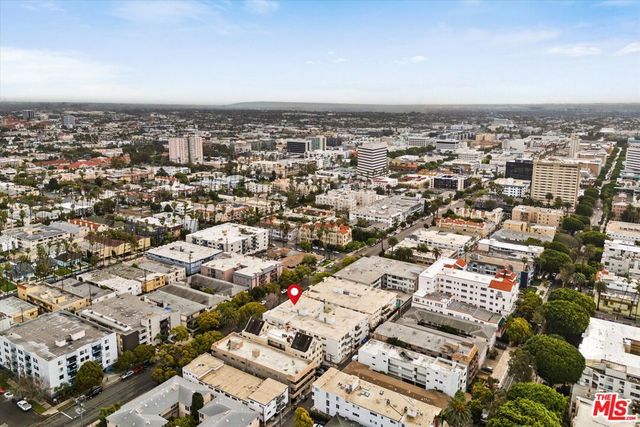 930 3rd Street 305, Santa Monica, CA 90403