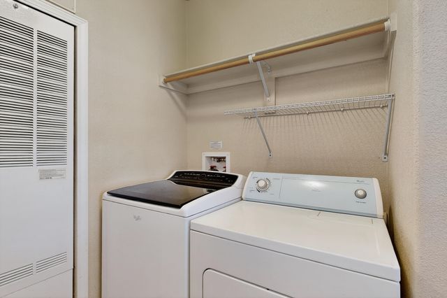 28 PRIMERO Road, Los Lunas, NM 87031