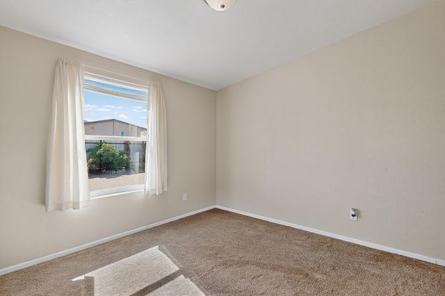 28 PRIMERO Road, Los Lunas, NM 87031