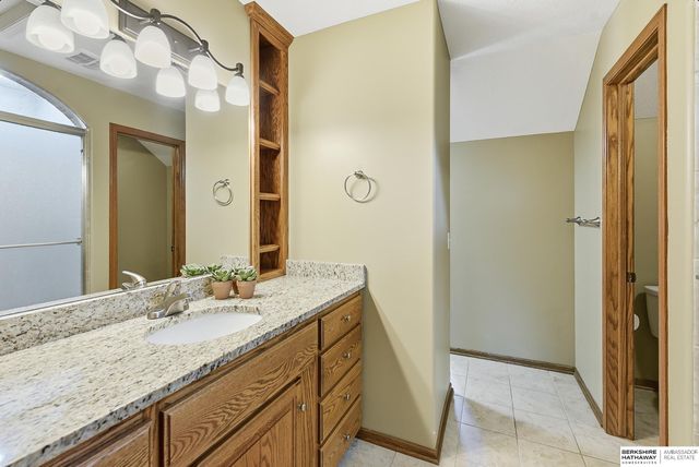 2314 N 175th Street, Omaha, NE 68116