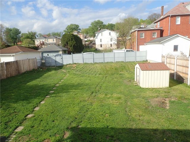 44 Fairgarden Street, Redstone Twp, PA 15475