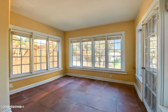 327 Mobile Avenue, Daytona Beach, FL 32118