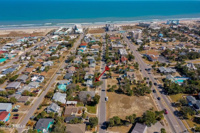 327 Mobile Avenue, Daytona Beach, FL 32118