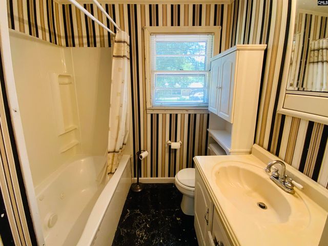 2012 Yelton Drive, Camden, SC 29020