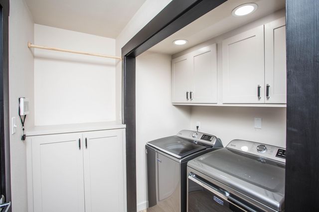 25 E Lakeshore Drive, Ransom Canyon, TX 79366