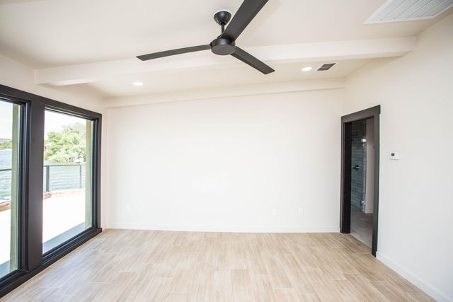 25 E Lakeshore Drive, Ransom Canyon, TX 79366