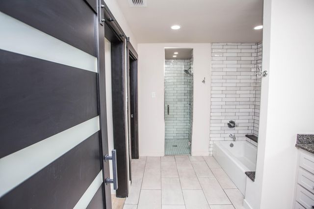 25 E Lakeshore Drive, Ransom Canyon, TX 79366