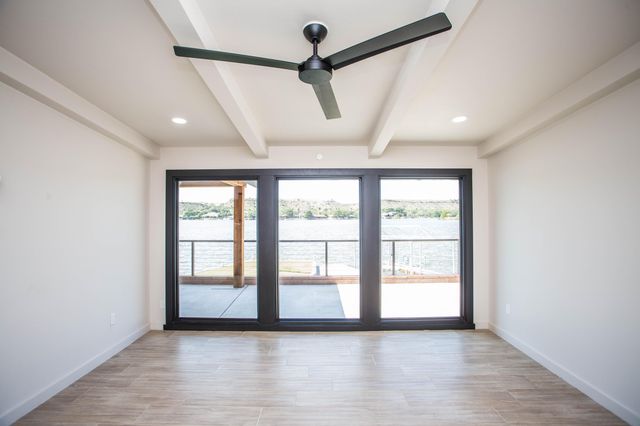 25 E Lakeshore Drive, Ransom Canyon, TX 79366