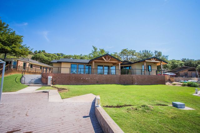 25 E Lakeshore Drive, Ransom Canyon, TX 79366