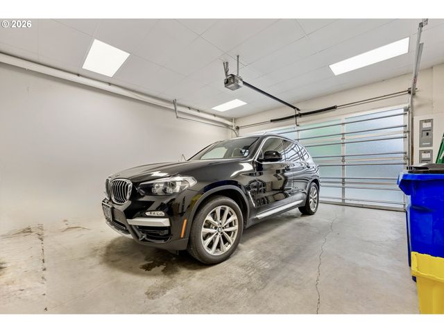 2419 Nw THURMAN St, Portland, OR 97210